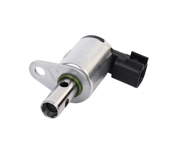 LR025967 VVT Solenoid for Land Rover Freelander 2 3.2 B6324S 2 LR025967 camshaft timing solenoid replacement LR006476 LR005582 for B6324S engine