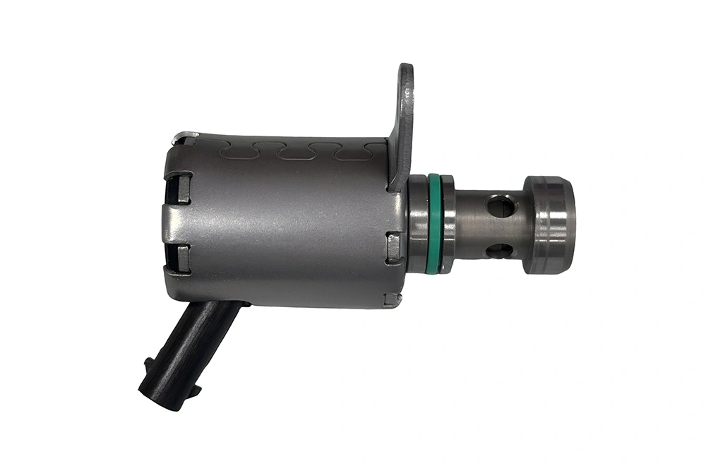 VVT Solenoid Valve vs Camshaft Phaser: Function, Failure Signs and Sourcing Differences 2 VVT solenoid valve connector and valve body for application matching