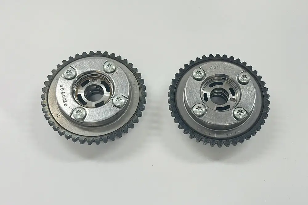 Camshaft phaser and camshaft adjuster for B2B engine parts identification